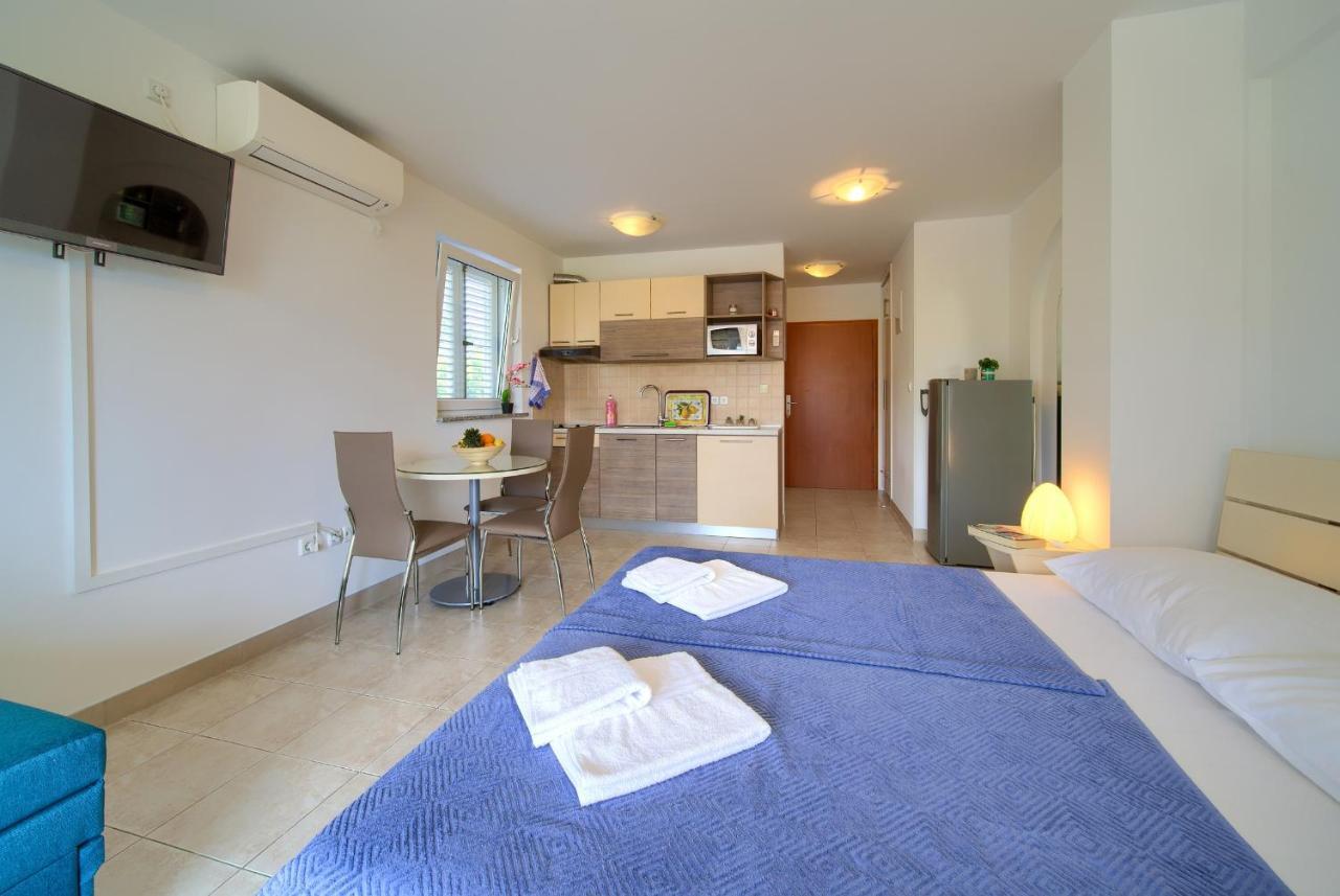 Apartments Ivica Krk Island Silo  Luaran gambar